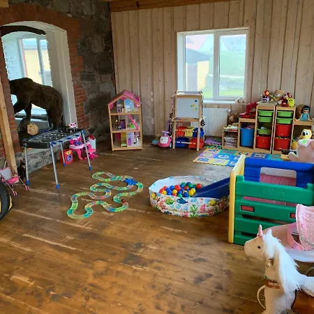 Feriehus Nooruse Puhkemaja Uhtna