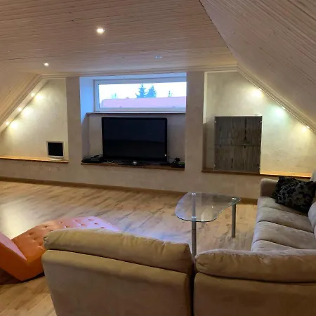 別荘 Nooruse Puhkemaja *