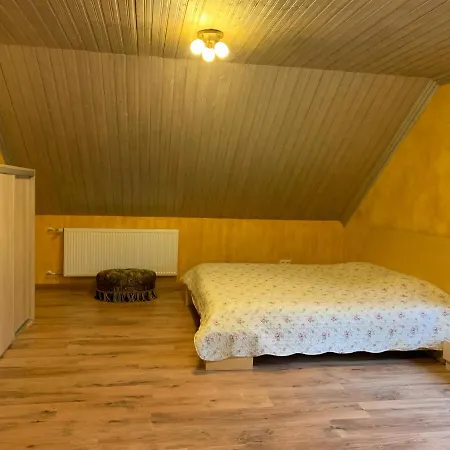 Nooruse Puhkemaja *