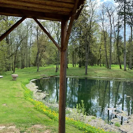 Ferienhaus Nooruse Puhkemaja Uhtna